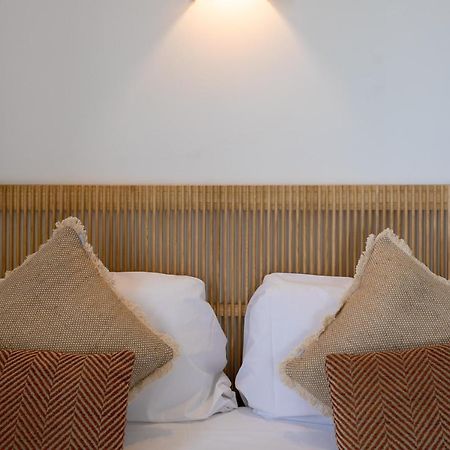 Beachfront Holiday Apartment Lotja 7 - Grupo Berna Colonia de Sant Jordi Exterior photo