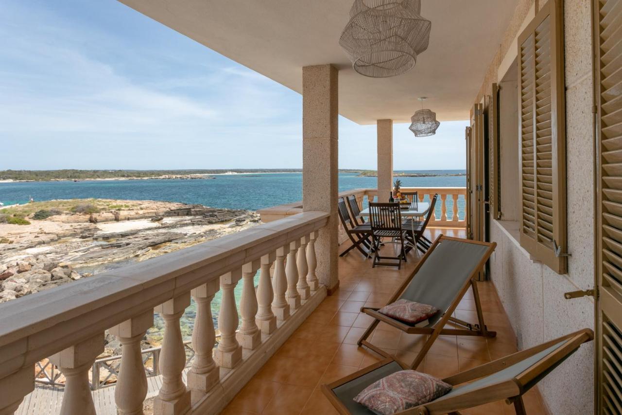 Beachfront Holiday Apartment Lotja 7 - Grupo Berna Colonia de Sant Jordi Exterior photo