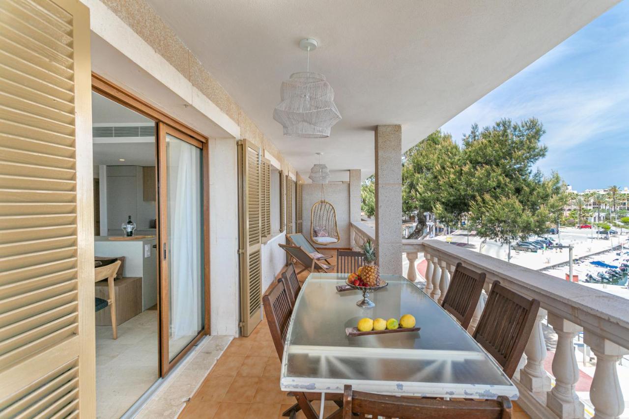 Beachfront Holiday Apartment Lotja 7 - Grupo Berna Colonia de Sant Jordi Exterior photo